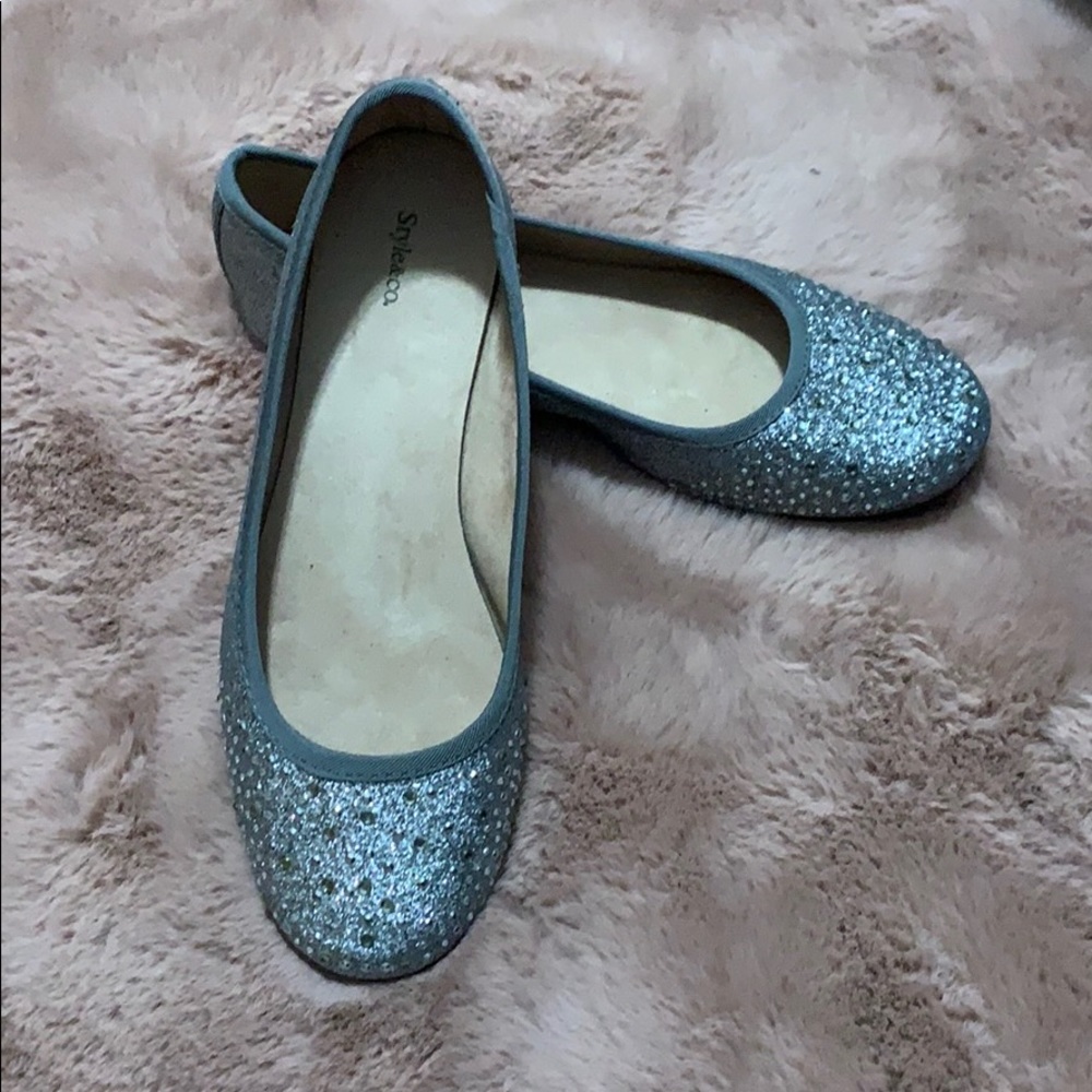 Style & co. Angelynn Flats